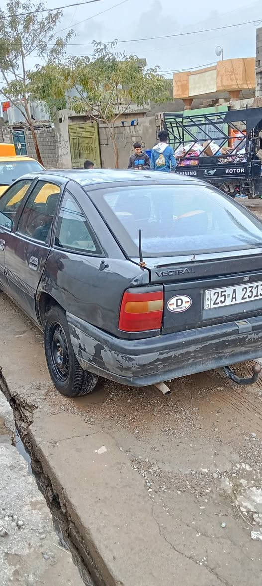 السلام عليكم من رخصت الأدمن
اوبل فيكترا 18 رقم كركوك كيرو مكينه بالشرط شرط التحويل دفتر بانزين موجود السعر 35 بيها مجال مو شراي لا تعبني ***********
 ........*********** Dublin, County Dublin
