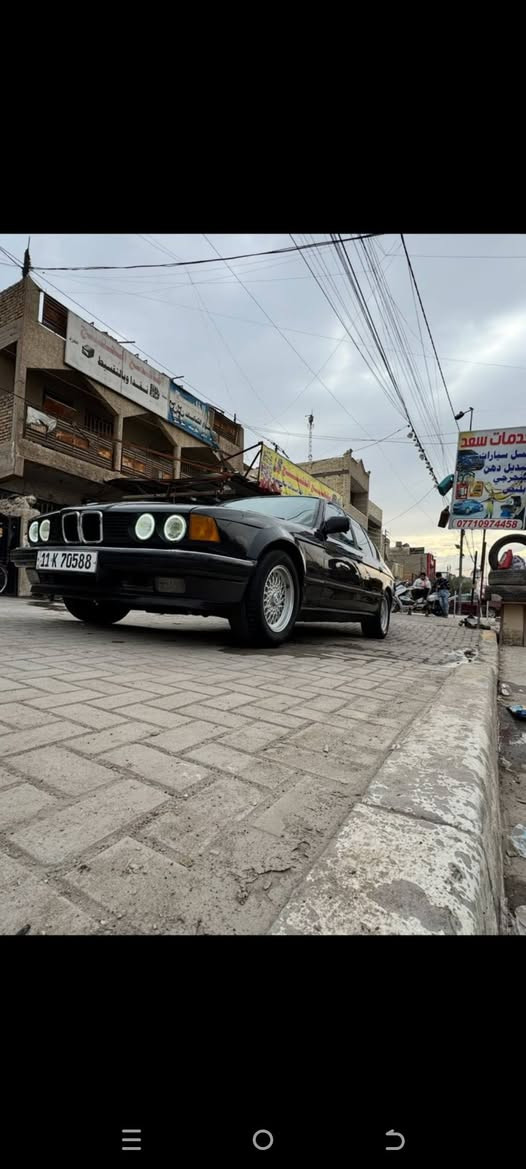 سلام عليكم BMW1991حجم730
كير مكينة صدر تبريد تخم تاير كهرباىيات كلة مكفول 
رقم بغداد نكليزي هزة جديد سنوية 30شرط تحويل
سيارة مكفولة من ضربة صبغ فقط شرط سونار 
داخل بيجي شادلهة غرفة جديدة زنون مضخم صوت
السعر مناسب تصل ودلل ‏‪***********‬‏بغداد البياع
اخوان ترهم مراوس حسب القناعة ونطي فرق اذا رياضي عادي
