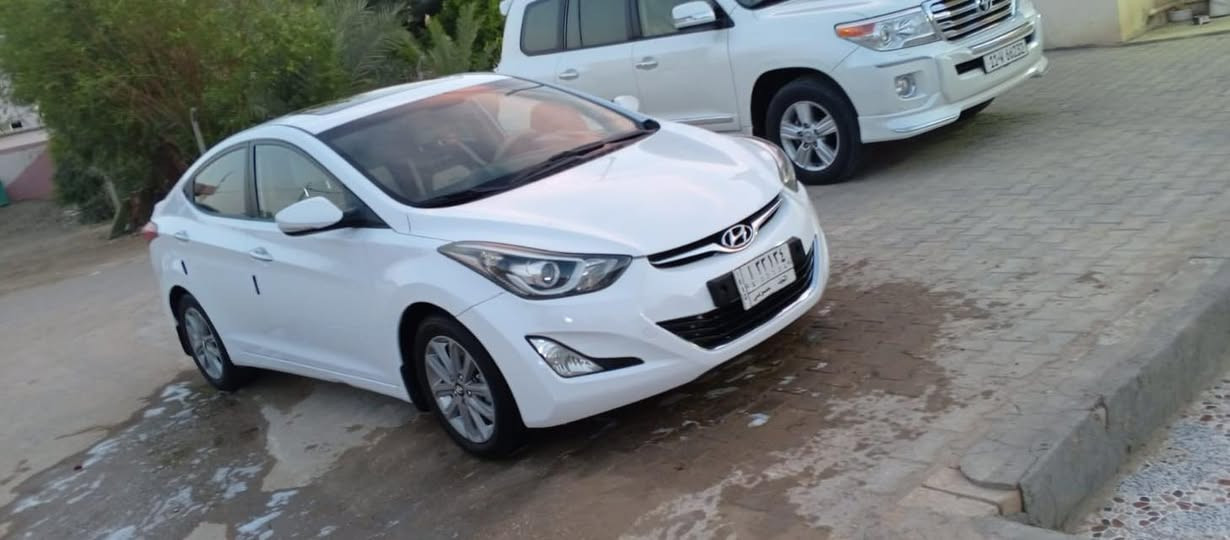 السلام عليكم
النترا خليجي موديل 2014 شكل 15 محرك ١٨٠٠ دوش فول مواصفات اشاير بالمي فتحة سقف شاشة كبيره كامره و باقي المواصفات رقم نجف  بيها بارد حتفت البنيد  بسيط كلش ها ب 130 و بيها مجال للشراي 
مكان السياره النجف ‭٠٧٨٠ ٠٩٢ ٣١١٩‬
