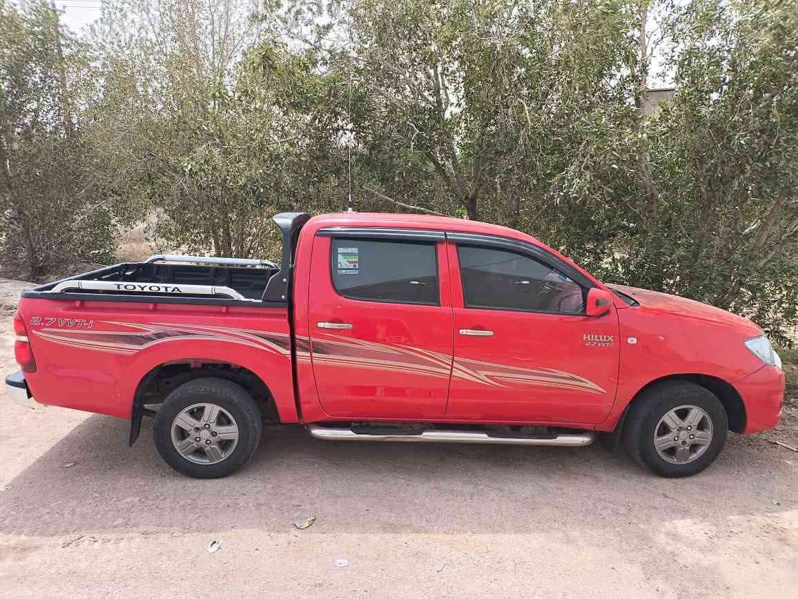 سلام عليكم
بيكم هايلوكس للبيع ميديل 2010 
شاصي 19 كويتي 
كير عادي 
السياره جاهزه من كلشي  سنويه لل27رقم مثنى  
‏‪.   0781 139 8935‬‏.   ‏‪0771 171 4134‬‏
