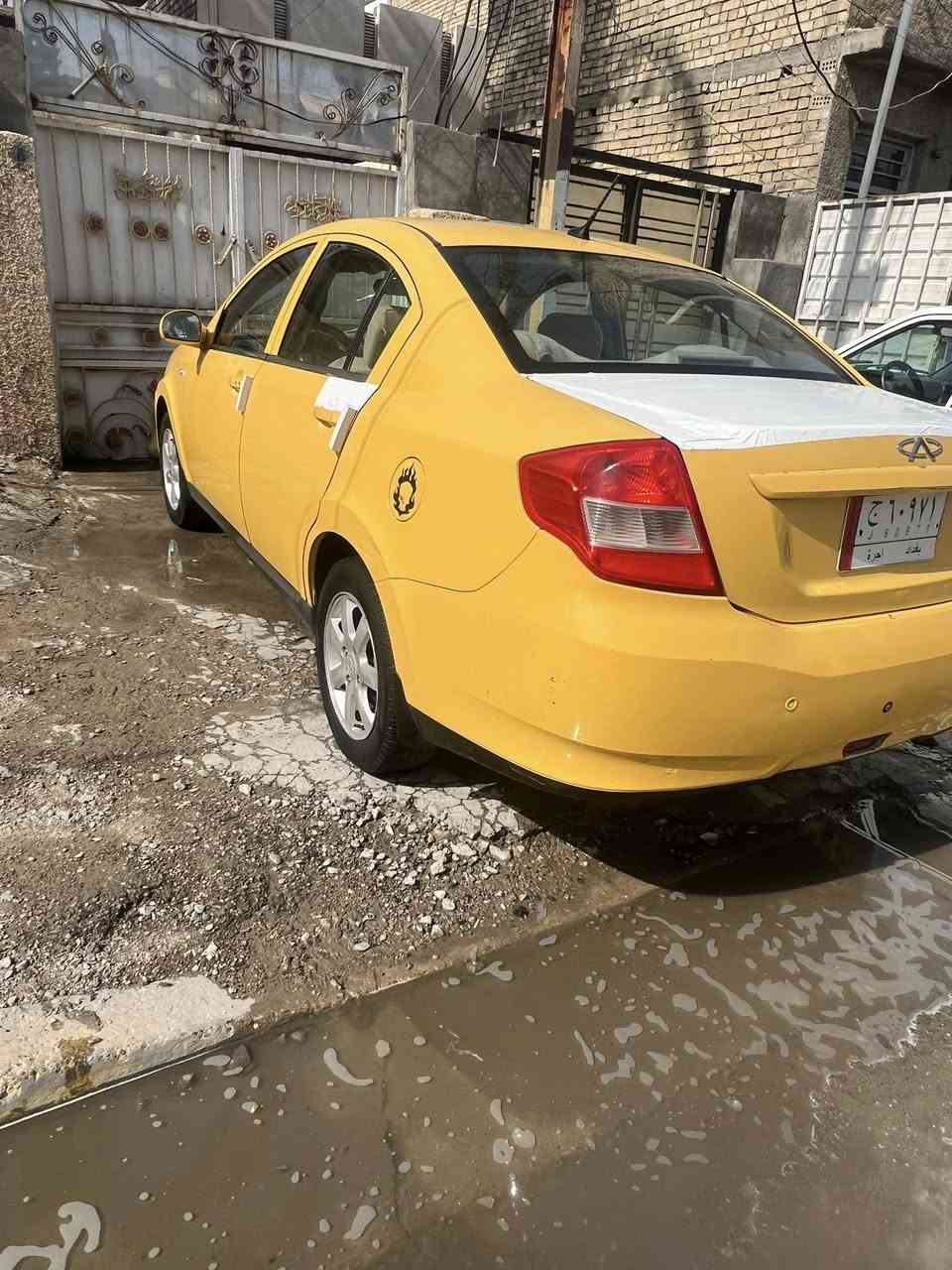 السلام عليكم شيري 2014سياره جديده ابمعنه الكلمه علي دينا من الشركة رقم بغداد مكينه وكير جديد بلادي 
سياره جاهزه صدر تخم تايرات جديده
كير اوتماتيك بلادي 
سياره بلاديه بدون ضربه 
السعر 38
مكان بغداد الشعب 
الرقم ***********
