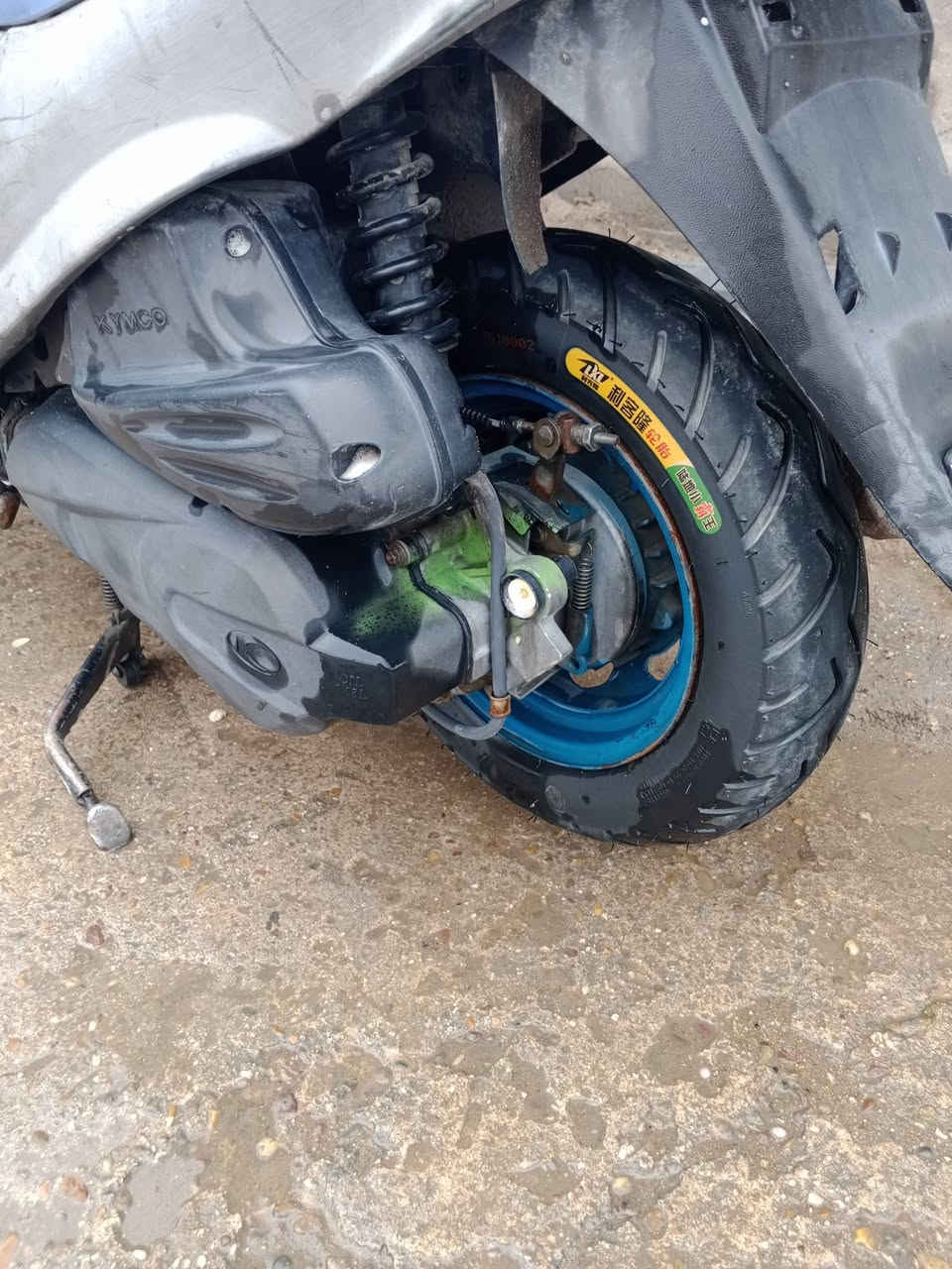 مكفولة مامفتوحة ابلادية مكينة رمبة السعر350قفل مكاني بغداد حي الجهاد ***********
