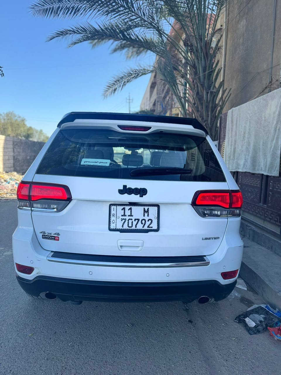 جيب ٢٠٢٠ لمتدد بلس
جيب شيروكي لمتدد بلس فول موصفات 
بيه بارد خفيف جاملغ أمامي مال سايق ولدعاميه بيه طخات
سعره ب٣١٥ورقه 
تواصل:***********
