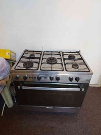 طباخ فريش كلش نضيف كله شغال فرن فوك وجوه قفل 125 غساله جديده بس تنشيف ...