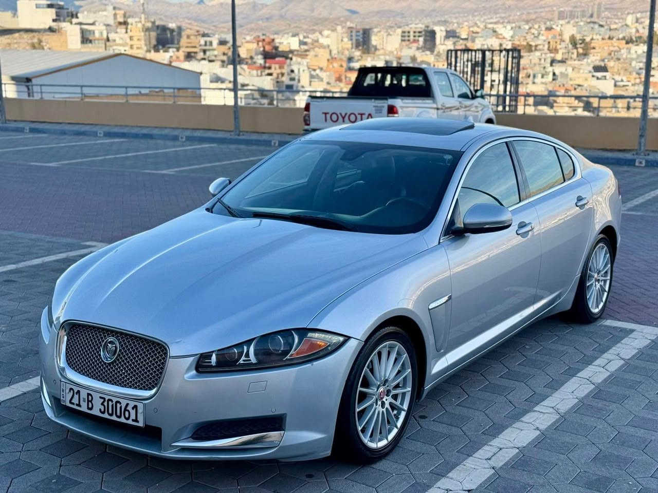 ‏Jaguar xf  2015  ٤ سلندر اقتصادي 

سعرمناسب حيل مناسب ١١٣ مجال

فول فول موصفات 
سلايد
مرايه رادار
امامي خلفي حاسه
شاشه كاميرا
تبريد مركزي
كشن جلد 
كشن هيتر
كشن كاربا
كشن خزن
بريك بصمه
٤ ابواب بصمه
گير ماوس
لايتات عدصه زينون بيلادي

گير محرك بشرت ١٠٠/١٠٠
تبريد تاقم صدر بشرت ١٠٠/١٠٠
صبغ قطعتين صبغ بدون دواغل بدون ارباك بشرت فحص
سنوي رقم جديد حتي ٢٠٢٨ بي اسمي تحويل بشرت

سعر ١١٣ ورقه مجال 

***********
***********

*******************************************
‏Jaguar xf  2015 

فول فول مواسفات
٤ بستون مرغوب
سلايد
رادارى ئاوينە
بيش و دوا حاسه
شاشه و كاميرا
ته بريدى مه ركه زى
كوشن جلدو هيتر
كوشن خزن و كاره با
بريك به صمه
به صمه ى ده ركا
گير ماوس
لايت ليدو زينون بيلادى
گيرو مه كينه و ته بريد تاقم بيشى به شه رت بى نوقسانيه به شه رتى فه حص
دوو بارجه ى بو ياغه بى ناوكرتن بى ارباك به شه رتى سونه ر 
سه نه وى ره قه مى تازه يه تا ٢٠٢٨ به ناو خومه وه يه ته حويل به شه رت 

سعرى ١١٣ معامه له

***********
*********** السليمانية, العراق
