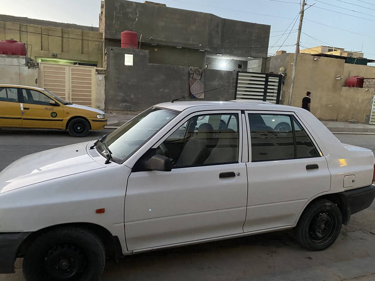 سايبا ٢٠٢٢ بيها صبغ بخشم الجاملغ الأيمن  فقط.  السعر    55.  للستفسار ***********
