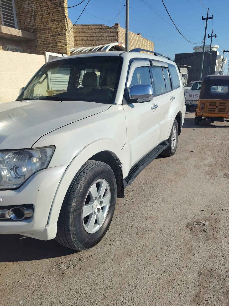 السلام عليكم بعدروحي سياره باجيرو للبيع موديل 2008 محدثه 2013 محركهة مكفول ومامفتوح وكيرهة نضيف رقمهة بغداد انگليزي تحويل ثاني يوم مصفره هيئه وقرامات الاستفسار الاتصال علئ الرقم ***********
_*********** مكلف بلنشر
