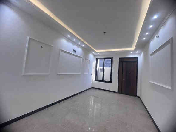 للبيع 🛑🛑🛑
دار بمساحة 100م طابقين 
محتوياتة: 3 غرف نوم + صحيات + استقبال + مطبخ
بناء درجة اولى تسليم مفتاح
السعر مناسب🔥🔥
الموقع : الدورة / حي دجلة شارع 6 
للاستفسار والتواصل: *********** او ***********
