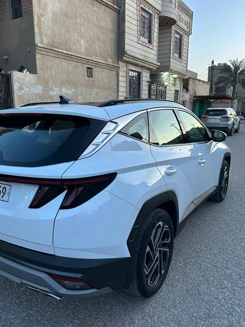 توكسن موديل 26 فول  الفول رقم بغداد. ماشيه 15 الف موجوده بكربلاء كفاله بي مكان بارد بسيط جدا 
240وبيها مجال 
***********
