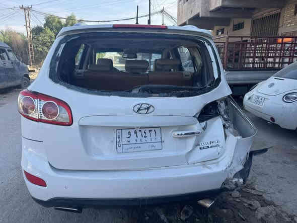 السلام عليكم سنتافيا 2012 خليجي رقم بغداد 
مكينه 6 سلندر على حادثهة سابقآ بيهة صبغ
فول مواصفات السعر 88 العنوان بغداد الدوره 

‭0773 269 7220‬
