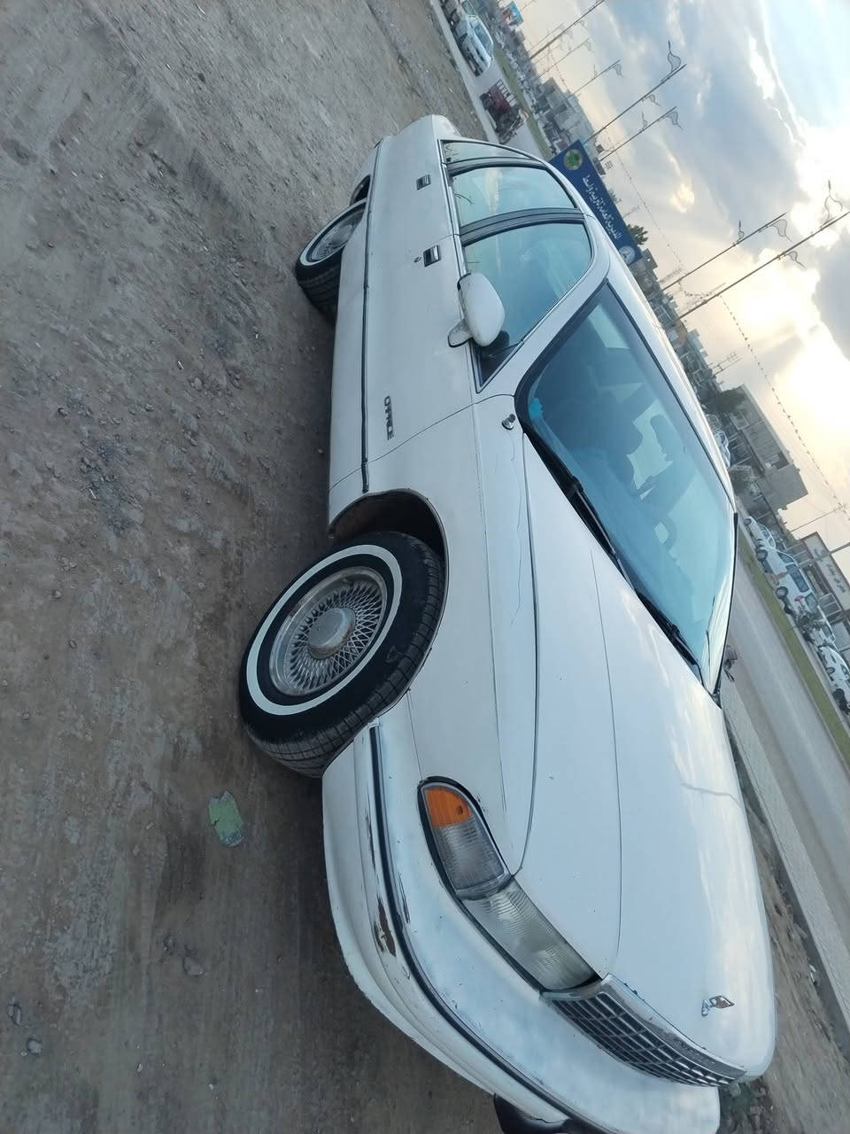 سلام عليكم لبيع مديل ٩١ سياره جهزه تبريد شغال مكان الصويره بلاديه سعر ٣٨ وبيه مجال ***********
