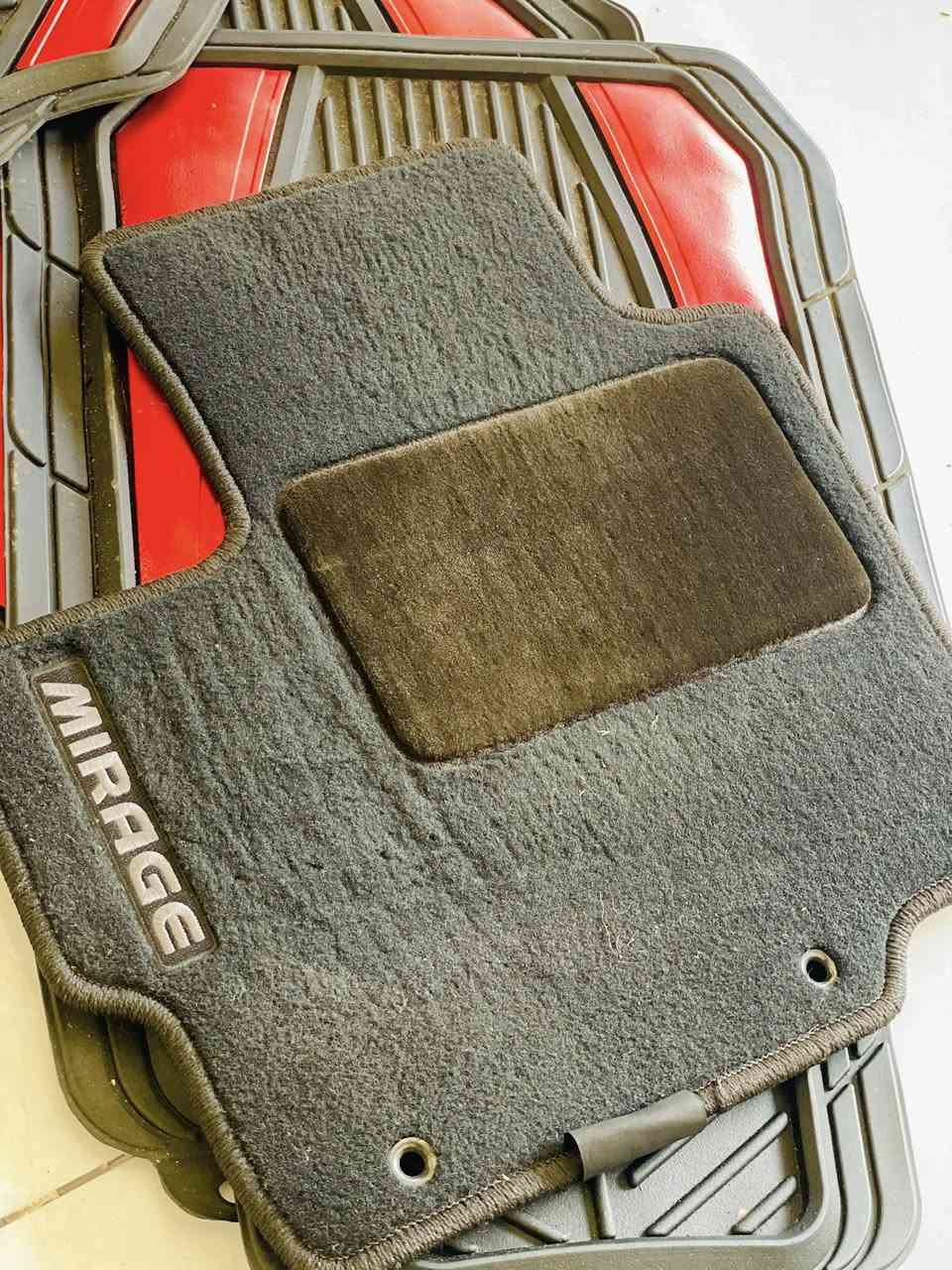 سلام عليكم
🚗 ميتسوبيشي ميراج 2024 – دخول جديد 🚗
Black Edition 🔥 | سقف أسود بلادي 🔥

✨ سيارة كلش نظيفة، كلش اقتصادية، وشكلها رياضي ✨

📍 المحافظة: دهوك

🔹 ماشية: 35 الف
🔹 مواصفات بلاك إديشن
🔹 رادار
🔹 تحكم ستيرن
🔹 شاشة كبيرة
🔹 كاميرا
🔹 جام كهربائي
🔹 سقف أسود بلادي (أصلي)

🛠️ الحالة:
▪️ باب واحد مبدل شركة
▪️ شوية جملاغ صبغ فقط
▪️ كل الإيرباكات سليمة 💯✅
▪️ بجم وخلف كبس
▪️ گير + محرك + كهربائيات مكفولة (كبس بلادي) ✅

📄 ما بيها أي دينار مصرف – فحص كامل من كل النواحي

🔢 رقم الشاصي:
‏ML32AWHJ5RH006495

💰 السعر: 96 ورقة دولار 💵 (قابل للمجال للجادين)
🚘 تترقم شمالي: 800 ألف دينار عراقي

▪️ كل أدوات الشركة الأصلية موجودة ✅

📞 للتواصل:
***********
***********
☎️ خط & واتساب متوفر ✅
