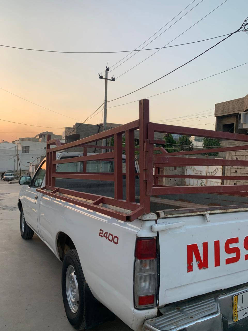 ‎پیکاب نیسان 2002رەقم کەرکوک وەرەقەی بەنزینی هەیە بەناوخۆمەویە نرخی 80گەلا رەقم موباهیل ***********‎ كركوك, العراق
