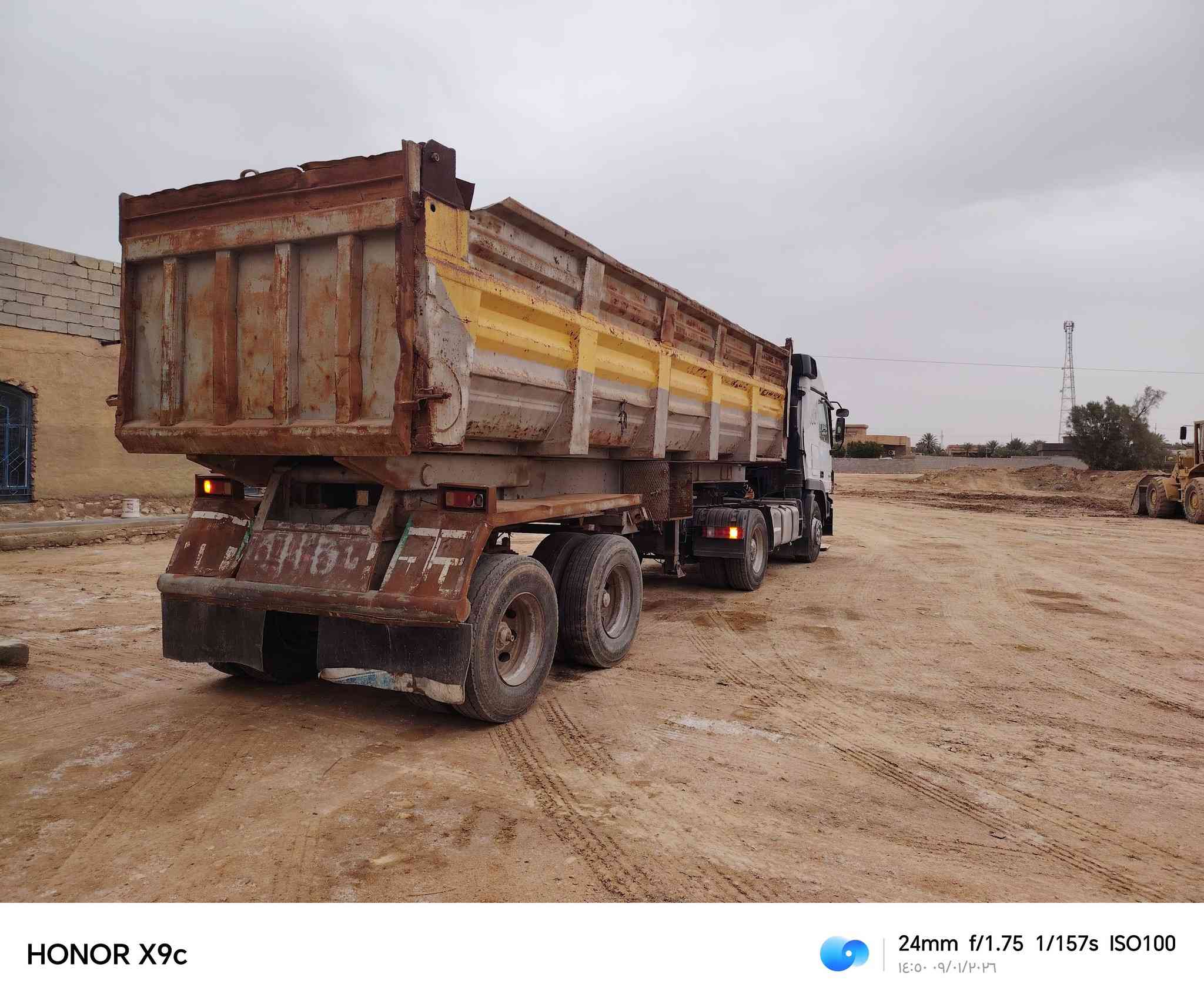 السلام عليكم
عربانه كلاب 5 خانات للبيع
عربانه نضافته خير من الله
عربانه براد 16 دناكير 16 تخم تاير
ذرعته 31 سعر 85 ورقه وبيه مجال
للستفسار رقم الهاتف ***********
