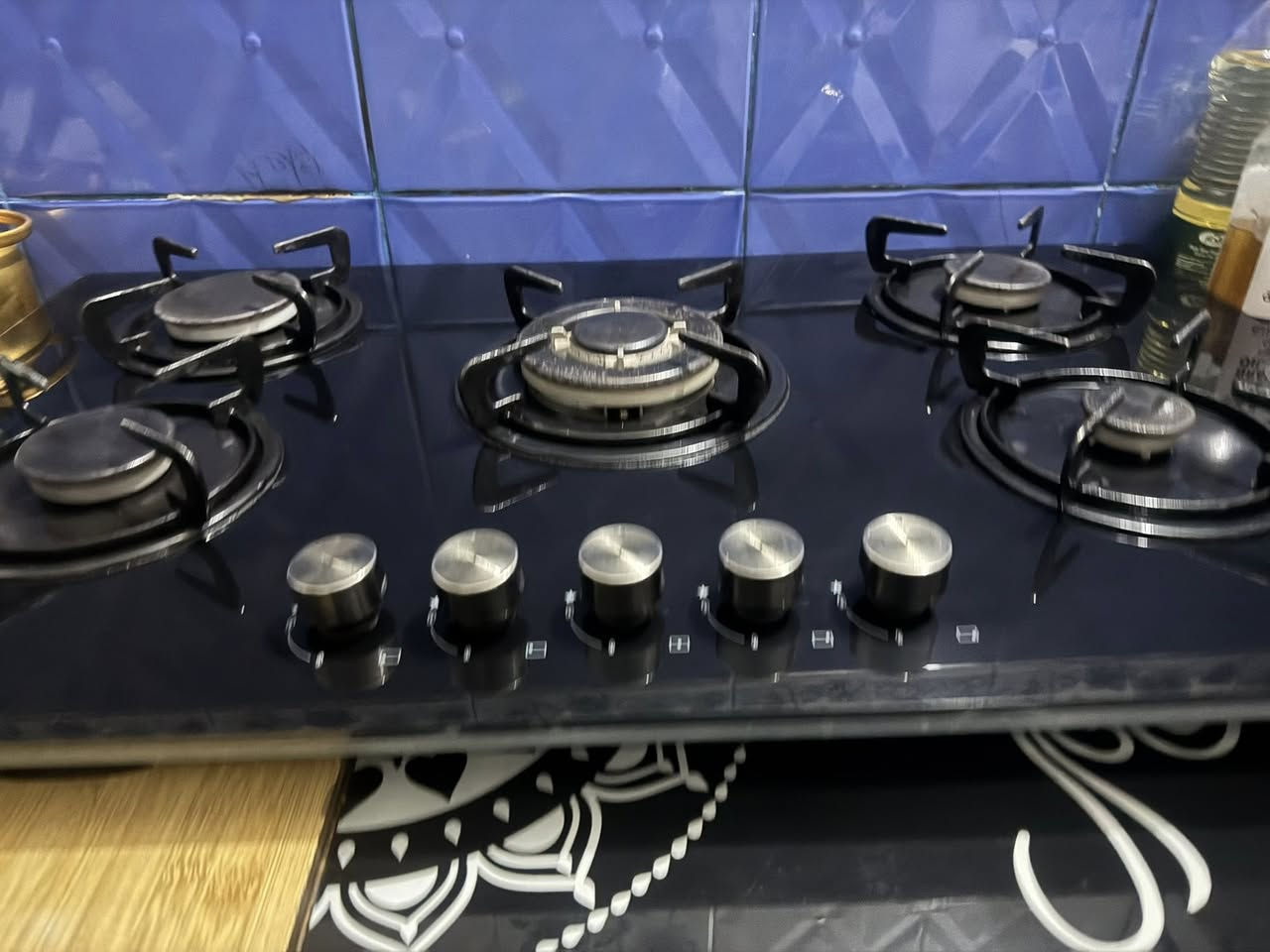 طباخ منضدي نوعه جبسون نضيف شغال ب125 بي مجال بسيط


**إذا كنت صاحب هذا الإعلان وتريد حذفه لأي سبب، رجاءا أرسل رسالة إلى الدعم الفني**