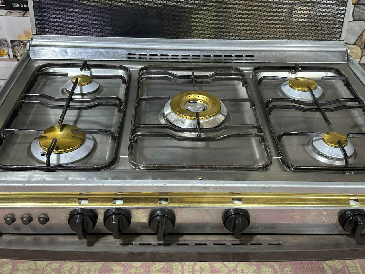 السلام عليكم طباخ كريازي نظيف جدا نار زركة افران شغالة سعره ٢٤٠ قفل الاستفسار ٠٨٧٢٨٩٣٩٧١ بيه واتساب


**إذا كنت صاحب هذا الإعلان وتريد حذفه لأي سبب، رجاءا أرسل رسالة إلى الدعم الفني**