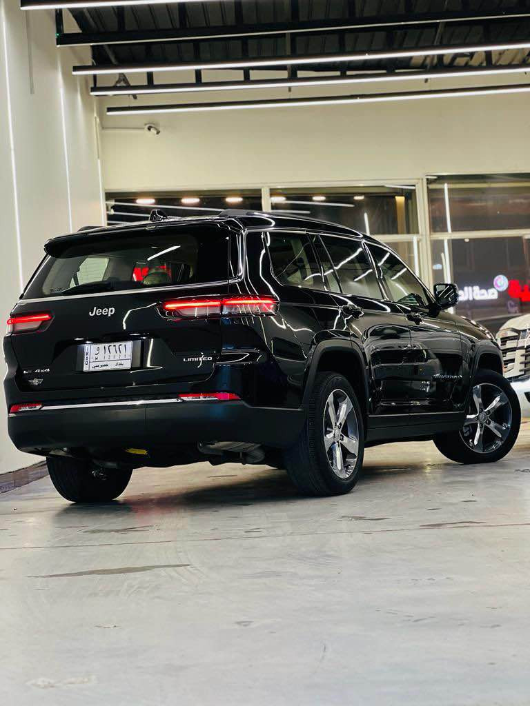 2021 Dodge Dog · Hatchback · المسافة المقطوعة: 590000 ميل

جيب كراند شيروكي لمتد 2021 
خليجي هارلم
مكفولة من الصبغ والبارد والتبديل بدون اي ضرر
6 سلندر 3600 بانزين
فور ويل
فول مواصفات 
بانوراما
بصمات ابواب وتشغيل
تشغيل عن بعد
صندوك كهرباء
كشنات الامامية كهرباء اثنينهن
داخل جلد بيج
تبريد وتدفئة كشنات
تدفئة ستيرن
ماشية 61 الف كيلو
رادار امامي وخلفي وجانبي
اوتو ستوب
تحديد مسار
سماعات alpain
ستيرن هزاز
هاند بريك بصمة
7 راكب
كامرا خلفية 
وكامرات داخلية عالركاب
ويل كب 20 اصلي
تخم تاير جديد
رقم بغداد سيارة مغلفه بل كامل السعر ٣٤الف واي استفسار على الرقم *********** بغداد, العراق
