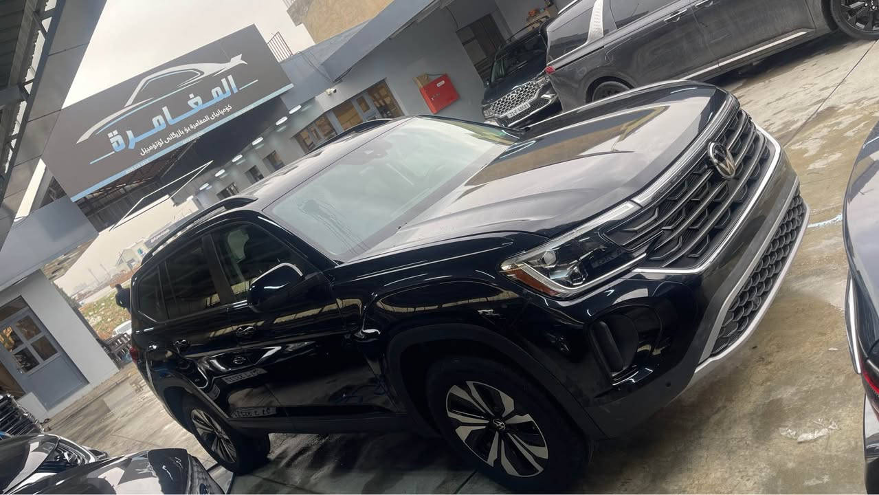 Volkswagen atlas 2024 SE 
4motion
نمونەیە لە جوانی و پاک و خاوێنی 
٤ پستنی تۆڕبۆیە 
ناوی هەموی لەمسە
گێچ ئەلیکترۆنی
برێل بەسمە
تەنها بۆنیدی بۆیاخە بێ ناوگرتن بێ ئەیرباگ تەقین
٣ ڕیز کوشنە 
(سوکان هیتەرە 
کوشن سارد و گەرمە
تەبرید مەرکەزیە 
IQ light واتا لایتەکانی ناوچەی کوێرەو لەگەڵ سوکان ئەسوڕێ 
فۆڕمەیشنە 
خەتی جادەیە 
تەحدید سورعەیە 
ڕادارەی پشت و پاشی هەیە…هتد) 

ناونیشان سلێمانی 
 نرخی 253 مەجال 
***********
Volkswagen Atlas Se 2024
4 motion
حجم المحرك 4 سلندر تربو

‎وارد امريكي   

بونيد صبخ فقط بدون دواخل بدون ايرباك

بدون دواخل

المواصفات  :

4mation دبل اکسل

بصمة تشغيل

بصمة أبواب

تشغيل عن بعد (Remote Start) 

رادار أمامي (تحديد مسار)

رادار جانبي (نقاط عمياء)

رادار خلفي (تحذير من الاصطدام)

سستم سماعات FENDER

تحكم وضعيات القيادة Drive Modes 

تبريد مركزي لمس

كشنات جلد+تدفئة

هاند بريك بصمة

Android Auto 

Apple Car Play 

مانع انزلاق+ABS

شاشة كبيرة لمس

حساسات خلفية+ كاميرا 

كشنات تدفية وتبريد

تحكمات استيرن

اوتو ستارت Auto start 

اوتو ستوب Auto Stop 

وبقية المواصفات المعروفة

للسعر253$ورقة

العنوان سليماني

كاتي بدون ارقام تترقم شمالي فقط

للاتصال استفسار واتس اب

*********** السليمانية, العراق
