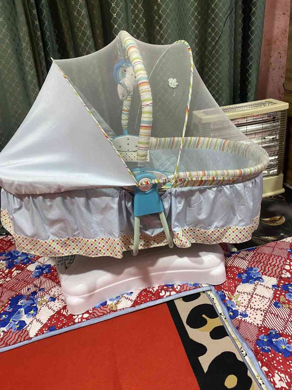 السلام عليكم كاروك كهربائي متحرك موسيقى اغاني مستخدم قليل جدا اخذته ب١٦٠ اريده ب١٠٠ ومسند ب١٩ اريده ب٩


**إذا كنت صاحب هذا الإعلان وتريد حذفه لأي سبب، رجاءا أرسل رسالة إلى الدعم الفني**