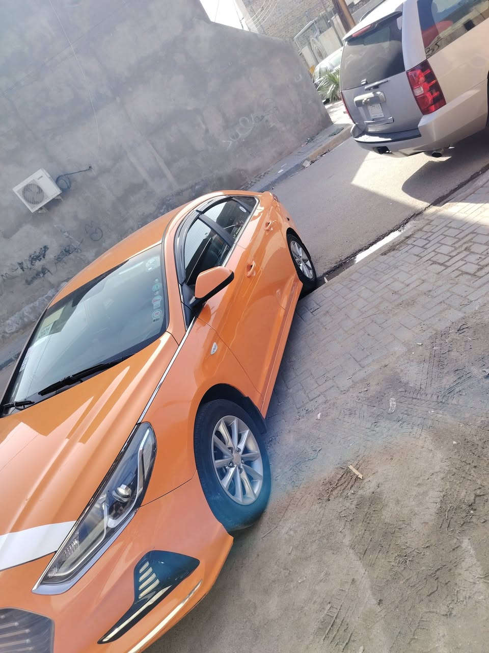 سلام وعليكم سوناتا مديل2020 وارد كوري خصوصي رقم اربيل سياره نظيفج جدن وجاهزه محرك2000 بانزين سياره فقط قطعتين تبديل ولباقي مكفول مكان بصره سعر 147 ***********  علمن مامتواجد عل نت شراي يتصل ويدلل
