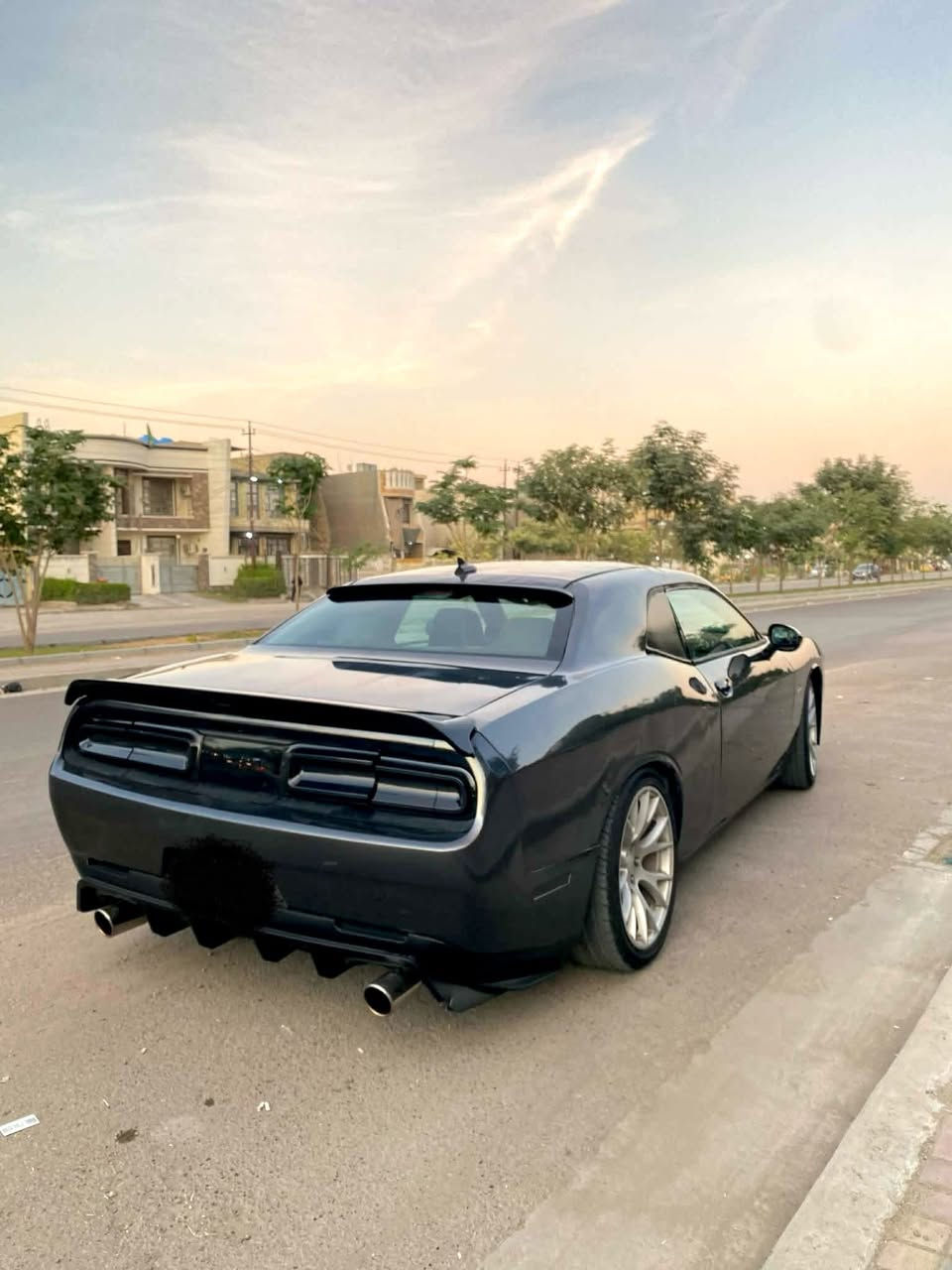 جالنجر R/T 5700 اصل
2015 

(كير ومكينه كفاااله عامه)

رقم بغداد رقم بغداد الجديد الدولي باسمي

ماشيه 62 الف ميل حقيقي

السياره عليهه برمجه مصطفى ايكل القوي🦅

( تحديث اونلاين كت اوف وسيفتي للمكينه وتفريغ وطلقات وبك فاير وبرمجه مراوح وفتح فصله وفتح RPM وبرمجه على البانزين العادي انسه الدوانز والحماوه 90ثابته السياره كلش قويه وعليهه بعد ملاعيب العيد🦅)

السياره محدثه بالكامل هلكات  بجم هلكات دعاميه خلفيه هلكات عليهه عينات مال هلكات وشاشه هلكات مودات قياده تخم ويل هلكات الاصلي دفيوزر مشيف الاصلي 

عليه دبات كورسا ريموند طرب🦅

السياره فول فول مواصفات عدى الفتحه

داخل تغطيس بالكامل كله كاربون

 وعليهه سقف روز رايز  ولد متغير الوان بالدشبول

السياره جاهزه  

حادث السياره مرفق بالمنشور بيه جاملغ امامي وبالعراق جاملغ خلفي 

وبيهه قطع  كلير ابيع حزام 

(قماره وتكم وباب الصدر بدون صبغ)

    

السعر 128$ وبيه مجال بسيط

بغداد حي الجهاد

مكلف بالنشر شراي اتصل

***********
