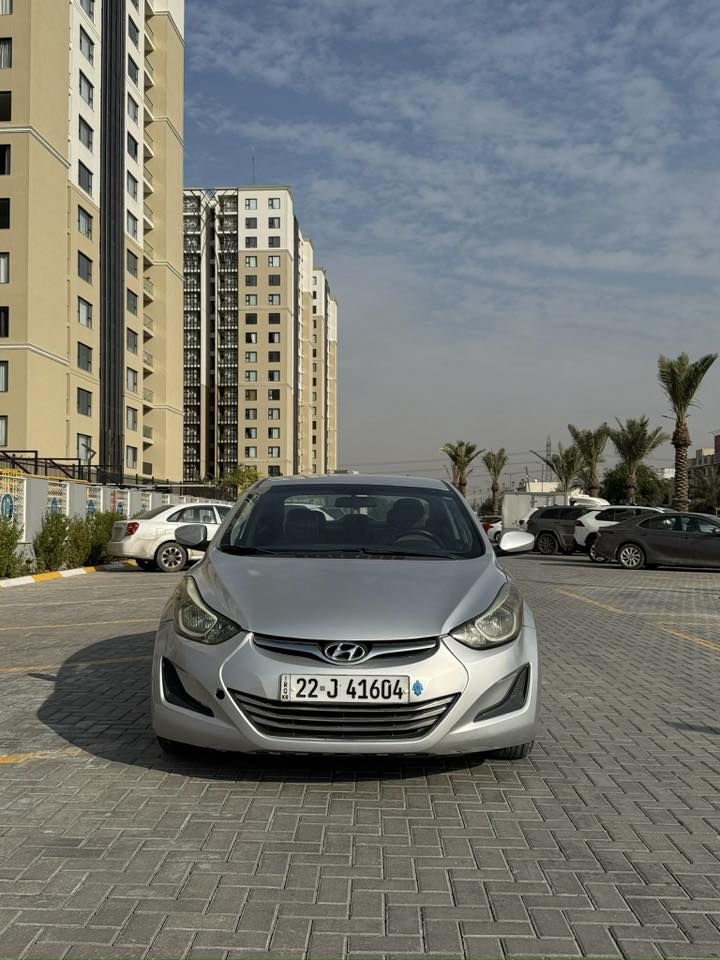 السلام عليكم النتره ٢٠١٦ وارد امريكي مكينه ١٨٠٠ دوش محرك بلادي ما مفتوح  
السياره حادثهه البنيد فقط بدون ايرباك و بدون دواخل و صور الحادث موجوده. البنيد مصبوغ  و الجاملغات مباوك رقم اربيل دولي باسمي سنويه و هزه جديده و السياره جاهزه بدون نواقص السعر.113       ورقمي***********
مكاني حي الجهاد.الضباط
