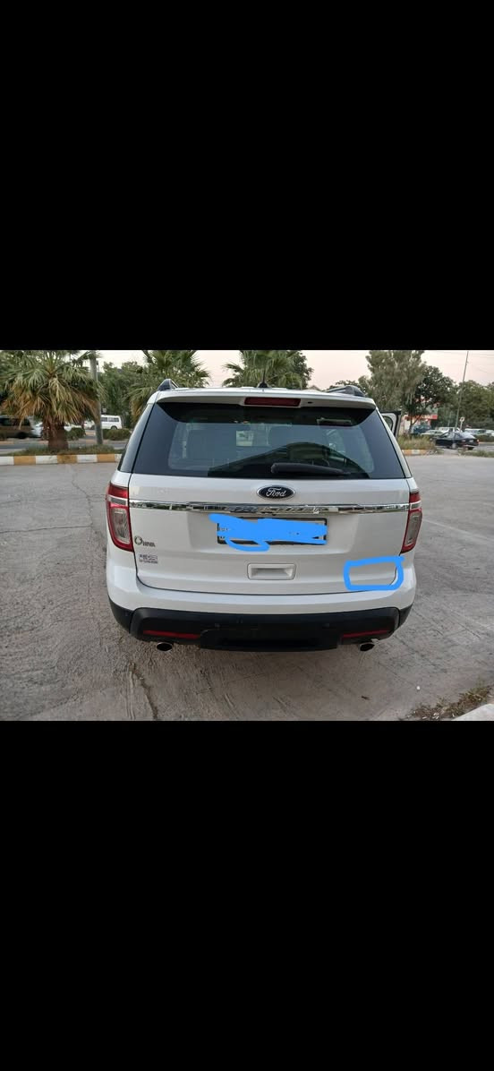 Ford Explorer Neva
موديل ١٤
مكينة وكير بشرط٦سلندر 
ماشية١٦٧ كم
السيارة مال جناي 
السنوية بأسمي لحد٢٠٢٧ والهزة جديدة 
مواصفات عادي 
بيها كارت بنزين كركوك 
رقم سليمانية 
مكان السيارة كلار 
للسعر خاص أو خابر وتدلل.
(***********)
