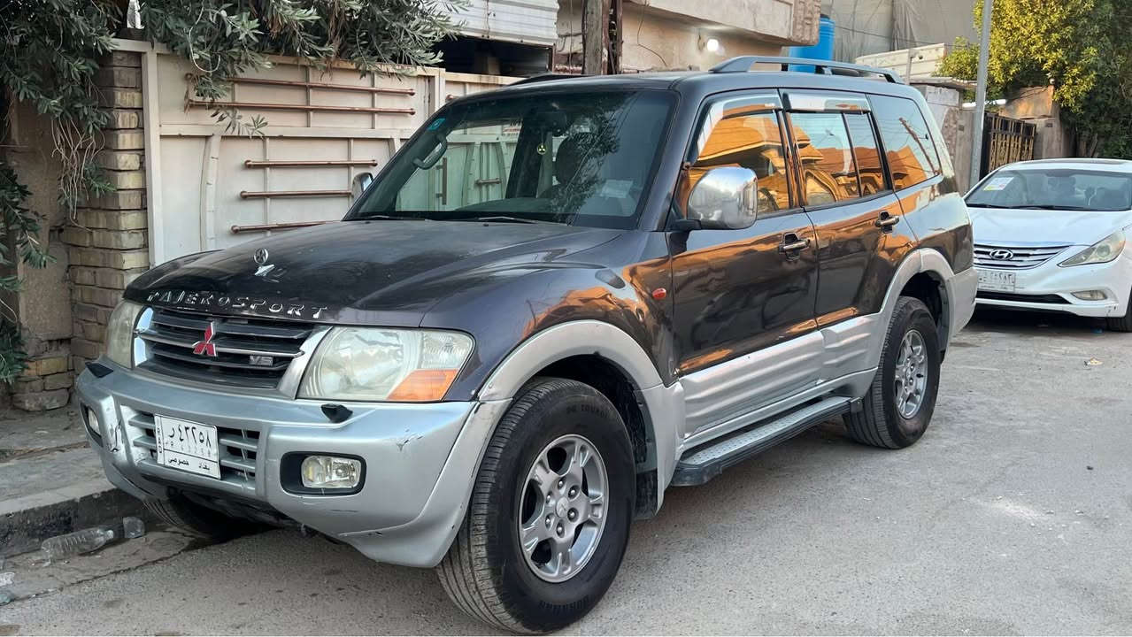 السلام عليكم للبيع او المراوس ميتسوبيشي باجيرو موديل ٢٠٠١ محرك ٣٥٠٠ تبريد ٣ قطع ثلج صدر امامي خلفي جديد تخم تاير جديد كهربائيات شغاله فور ويل سبعه راكب بيها صبغ حزام بدون حادث دواخل كفاله السعر ٧٧ وبيها مجال مكاني الدوره ابو دشير رقم الهاتف *********** بغداد, العراق
