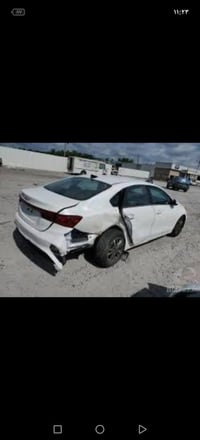 فورتي 2023 معوقين رقم بغداد السعر 145 وبيها مجال مكانها بغداد الكاظمية...