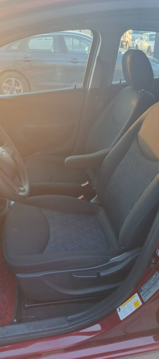 السلام عليكم شباب سياره للبيع مديل 2022 سياره جديده ماشيه 29 الف حادثه نص بنيد وجاملغ ما واصله لغد وشاصي سياره نسائية نازكه بيع او مراوس اقل من سعرها شعندك نزل بتعاليق السعر 107 بيها مجال مكاني واسط الكوت الاستفسار ***********
