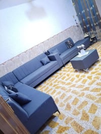 ديوان • عشرة مقاعد • جديد