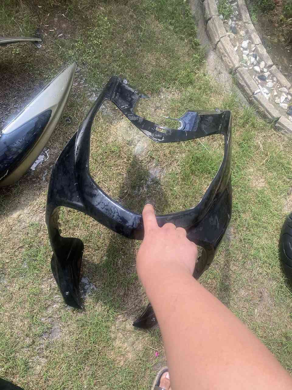 كفرات سكنس فحل للبيع نقص ترايش وجاملغ امامي اصليات مو تجاريات مكاني بغداذ حي الجامعه وتساب ***********
