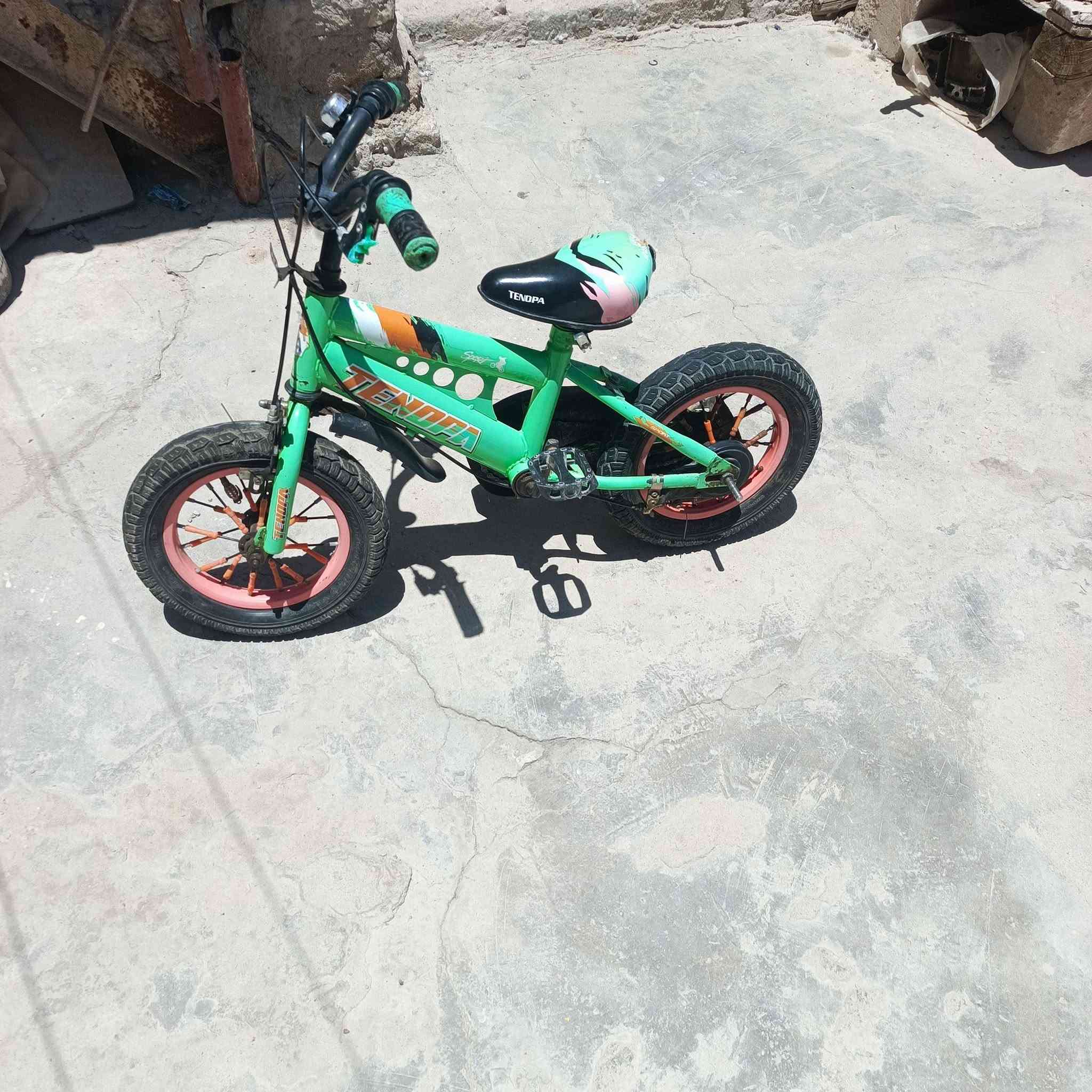 للبيع السعر ٣٠ الزبير محلة العرب 
***********
