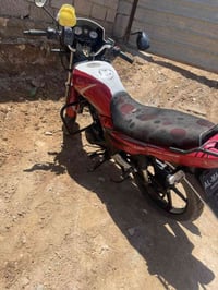 موطور سايم للبيع اوراق نضيف مثل ما بيمن ب الصوره السعر 650 بي مجال قلي...