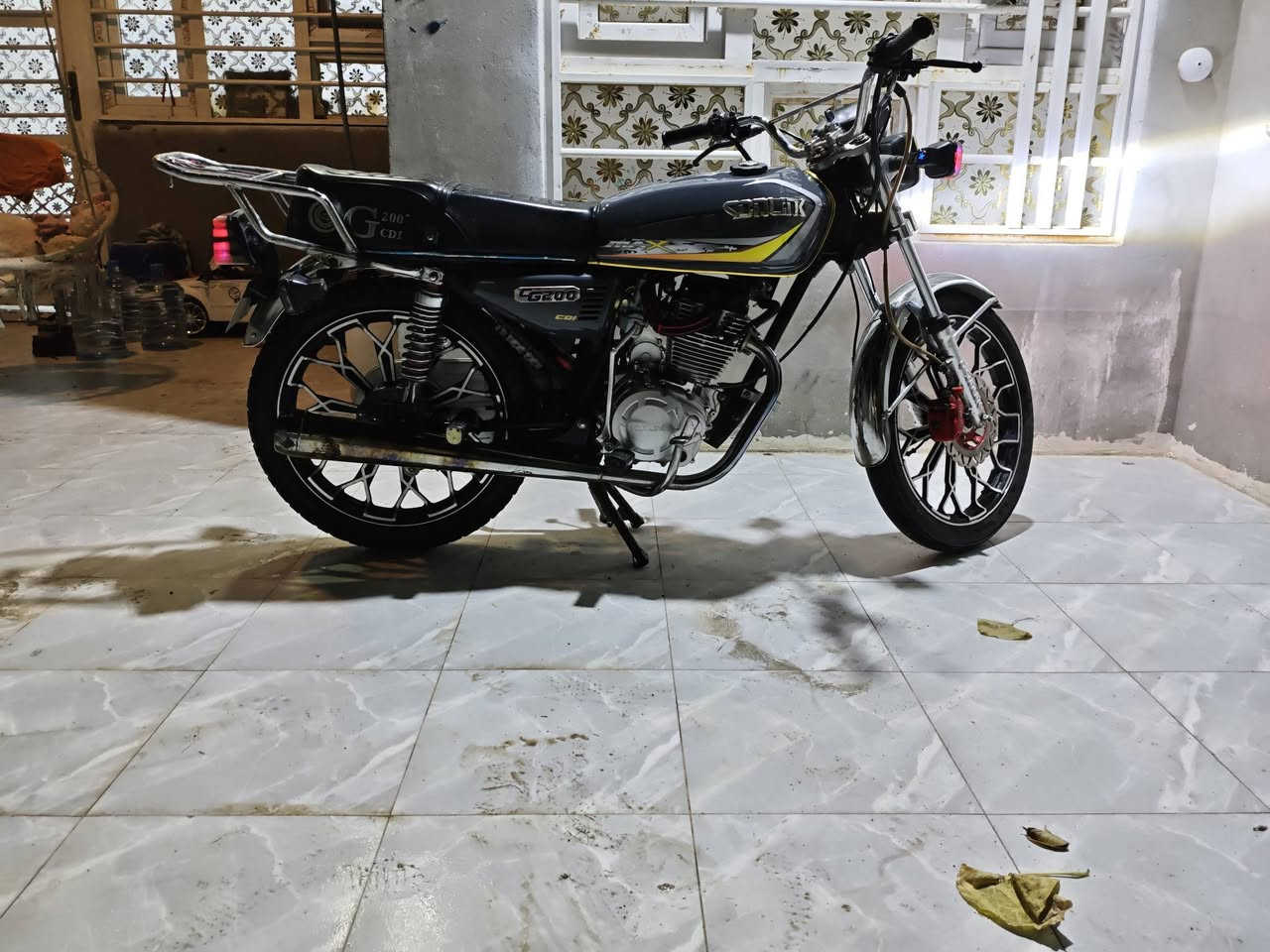 يراني سولنلك محرك 200 فول نضافة اي نقص مابيه للبيع 700 قفل لما يشتري لا يدخل يعامل  قفل 700 ربع ما ينزل  مكاني دلي عباس ... يجي اوراقة كارت ومني فيس


**إذا كنت صاحب هذا الإعلان وتريد حذفه لأي سبب، رجاءا أرسل رسالة إلى الدعم الفني**