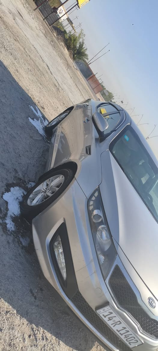 قطعتين صبغ

محرك 2400 دوش بانزين عادي

شاشه 
نظام ايكو

اندرويد اوتو

كار بلي

كامرا

مري شفط

اشاير بالمري 

كشنات جلد

سعر 125وبيه مجال 

السياره خير من الله احله من الصور

للاستفسار الاتصال
البصرة 
***********
