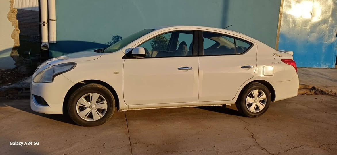 سلام عليكم
نيسان صني هندي 
موديل 2019 
ماشي 131
سنوية منتهي 
سيارة بدون صبغ 
صندوق شبر بي تعديل 
سعر 102
مكان سيارة كركوك 
اسيا ***********
كورك ***********
