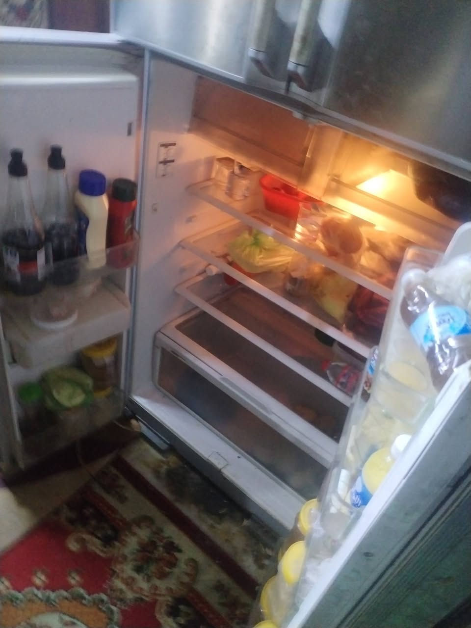 السلام عليكم رمضان مبارك
هاي ثلاجة هيتاشي اصليه يابانية اربع بيبان مستعمله قليل رايده ٤٠٠ وبيه مجال اخته الجديده الما مستعمله ب١٥٥٠٠٠٠

للإستفسار الاتصال على الرقم
***********
