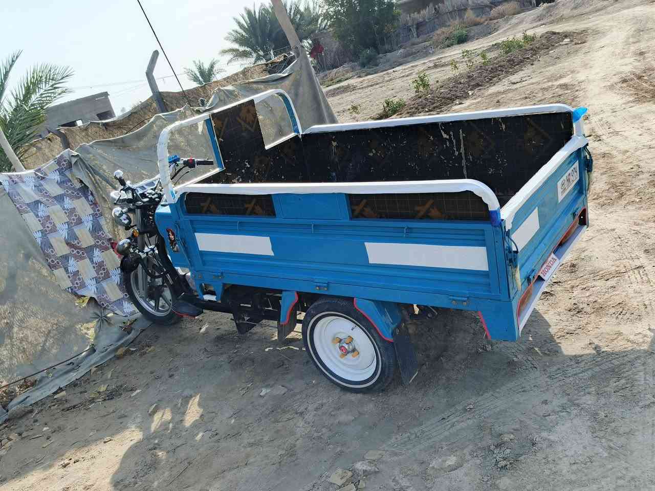 السلام عليكم ستوته 23 للبيع اوراق اصولي بمليونين و200 وبيها مجال احد للجيه مكاني بابل رقم الهاتف***********
