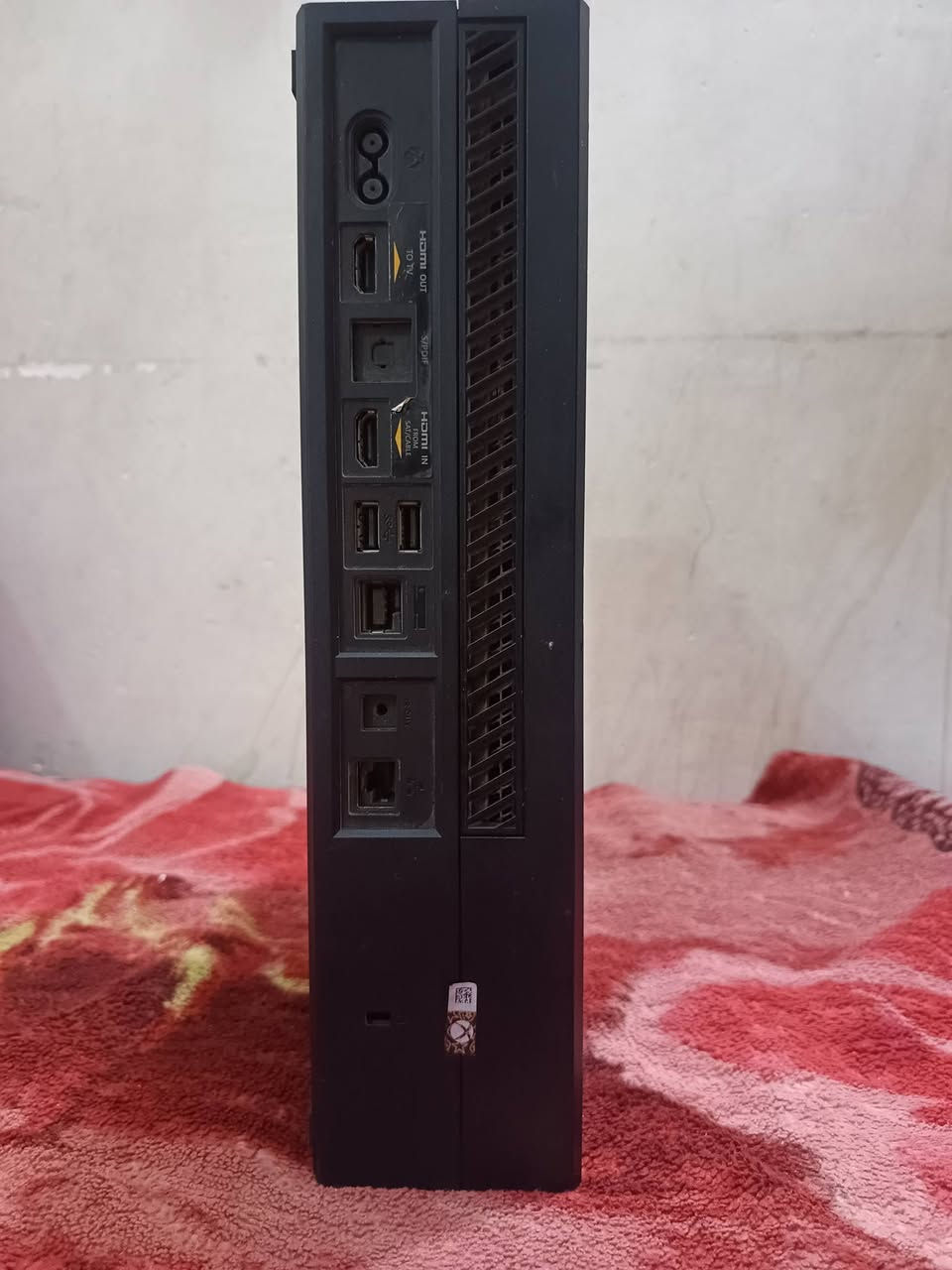 اسلام عليكم بلي اكس بوك اكس وان اخو الجديد ويا جوستيكات 3وحده شحن وثنين واير وبي بيس23 جيتي اي5 وبي لعبه حرب وبيس 25 ماعوزه شي بكاني العبيدي شهداء الثانيه رقم الهاتف *********** السعر 150وبي مجال قليل
