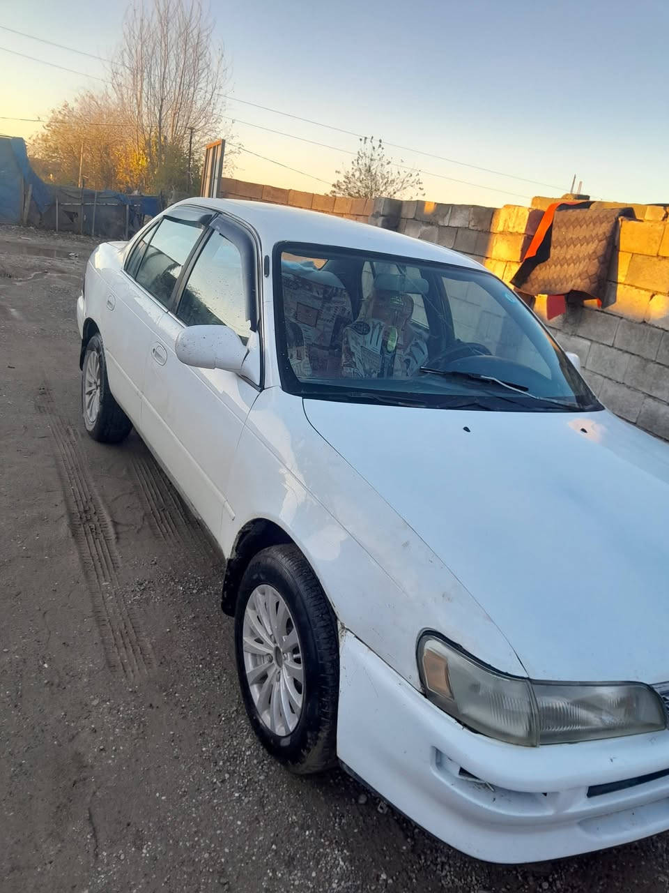 كورلا موديل 92 للبيع
رقم كركوك الدولي مشروع وطني
السياره جاهزه ع اخر حبايه 
تدفه تبرد شغال 
كهرباء كامله 
السعر 50 وبيها مجال 
مكان السياره العلم 
اتصل ***********
