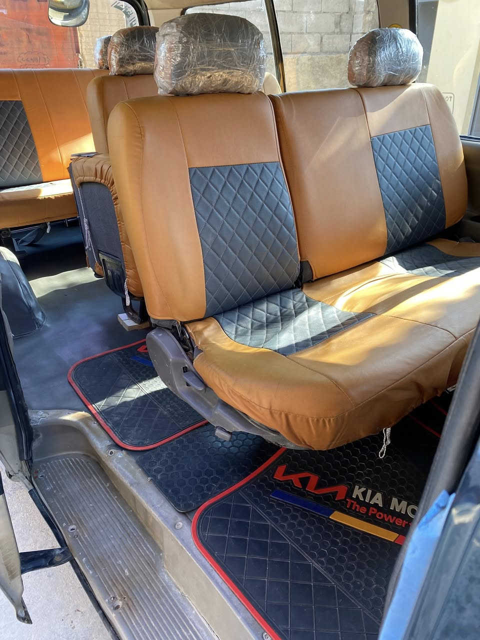 جلد كشانه مال بريجوًللبيع
نضاف حيل السعر ٨٠
الشراي يتصل 
***********
