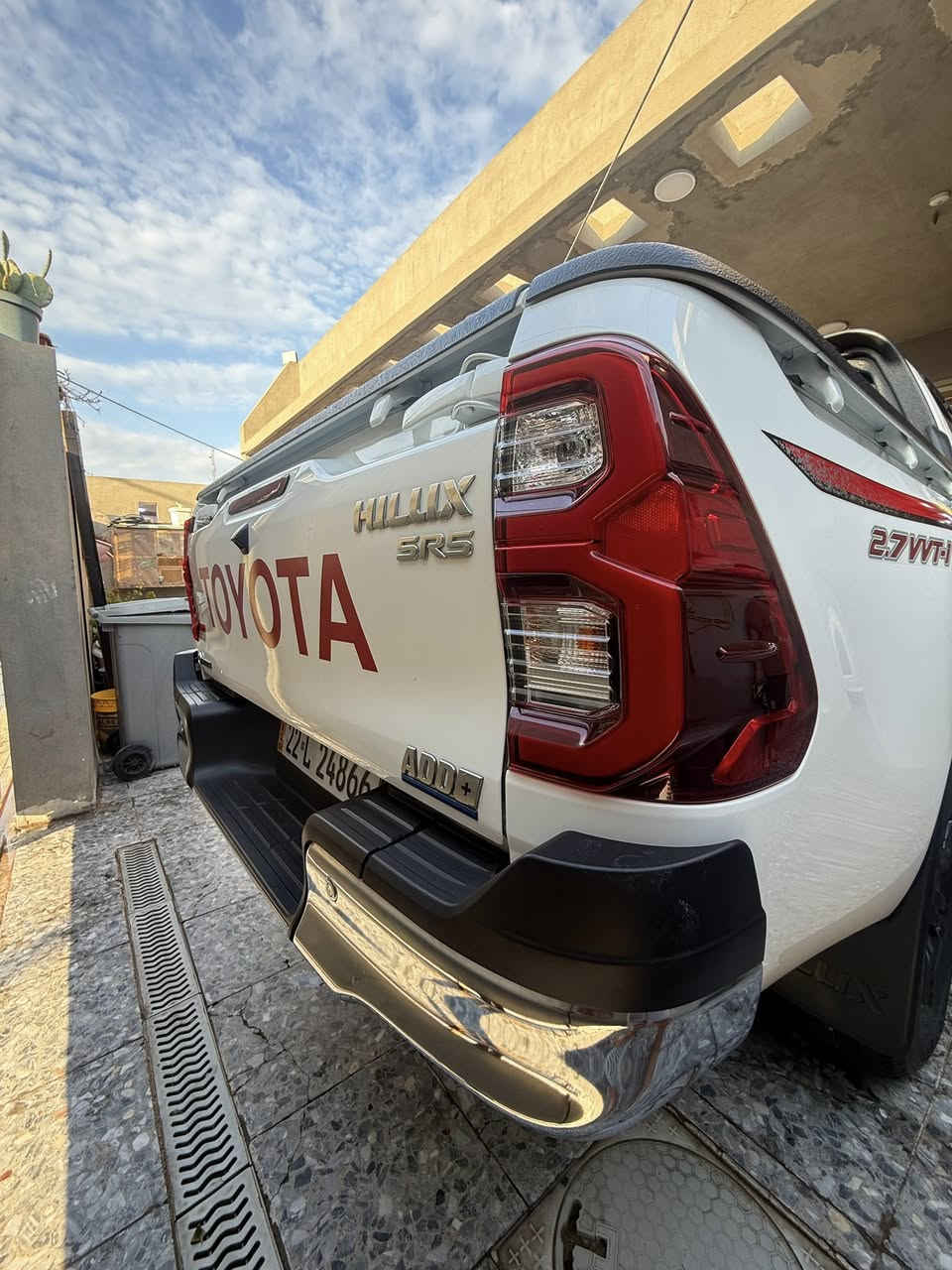 هايلوكس 2025شركة ساز ضمان رقم اربيل زيرو ماشية 1600كليو فول موصفات السعر 365$مكاني بغدادهذ رقمي***********
