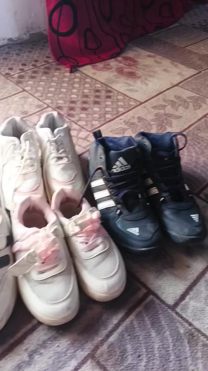 حثيه 15 زوج البيع السعر كلهن 50 ألف مكان القرنه هور السعد ***********
