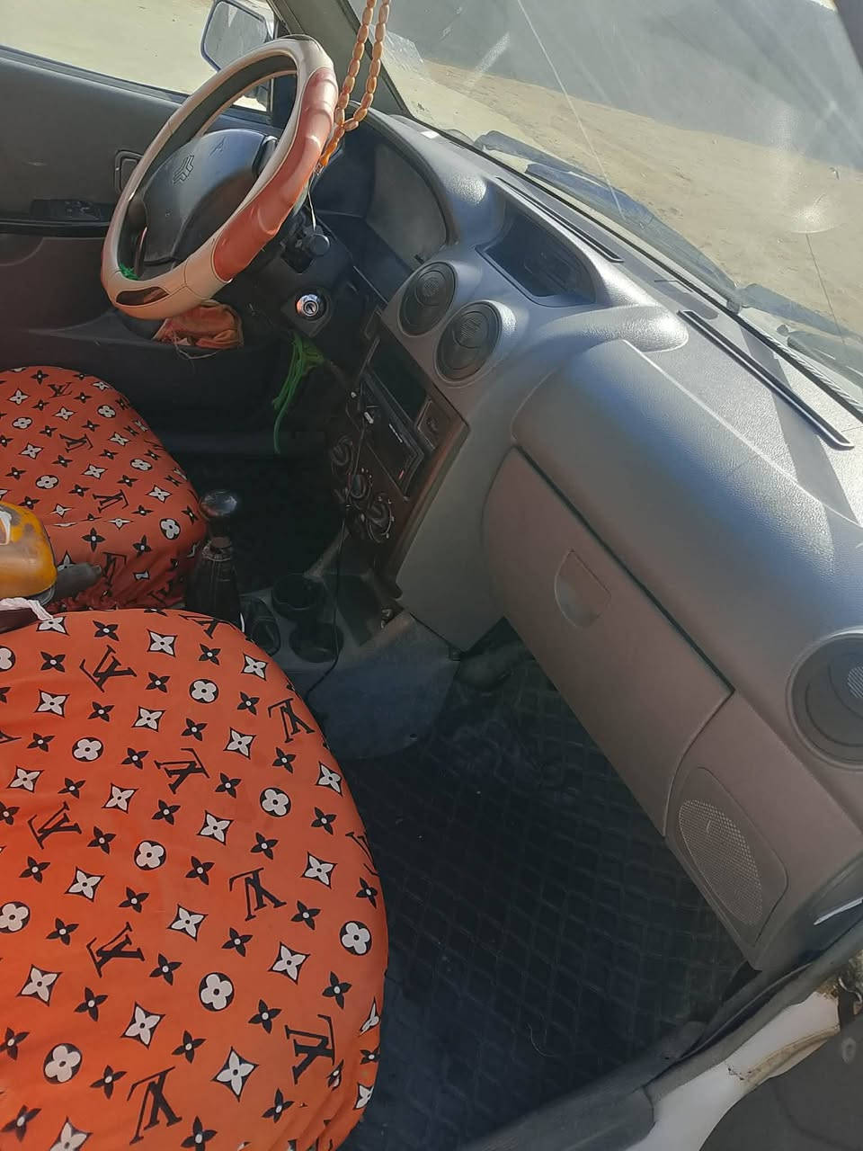 سلام عليكم سايبه موديل 12 سياره حلو ونضيفه مكفوله من كلشي 
السعر31وبيه مجال 
مكاني ديوانية وهاذا رقمي ***********
مامتواجد ع الفيس
