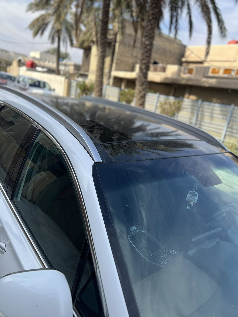 السلام عليكم هونداي سنتافي موديل 2024 خليجي للبيع فقط
فول 1/1 ماشيه 60 الف
بصمه بانوراما 
6 سلندر 3500
كشنات كهرباء
جنطه كهرباء
وبعد بيها مواصفات معروفه الفول
رقم بغداد الماني سنويه ل2028
السياره مابيه لا صبغ ولا بارد مكفووله عدا شخوط بسطه بالدعاميه مبينه بالصور وباقيه على وضعها
مكاني الزعفرانيه السعر دفترين و85 ورقه بيها مجال بسيط 
الاتصال على ***********
