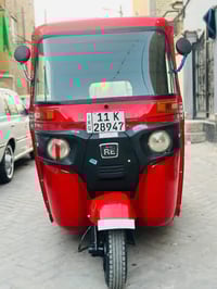 تكتك رقم نضيفه سعرها ٣ونص وبيها مجال واتساب فقط 07883393404