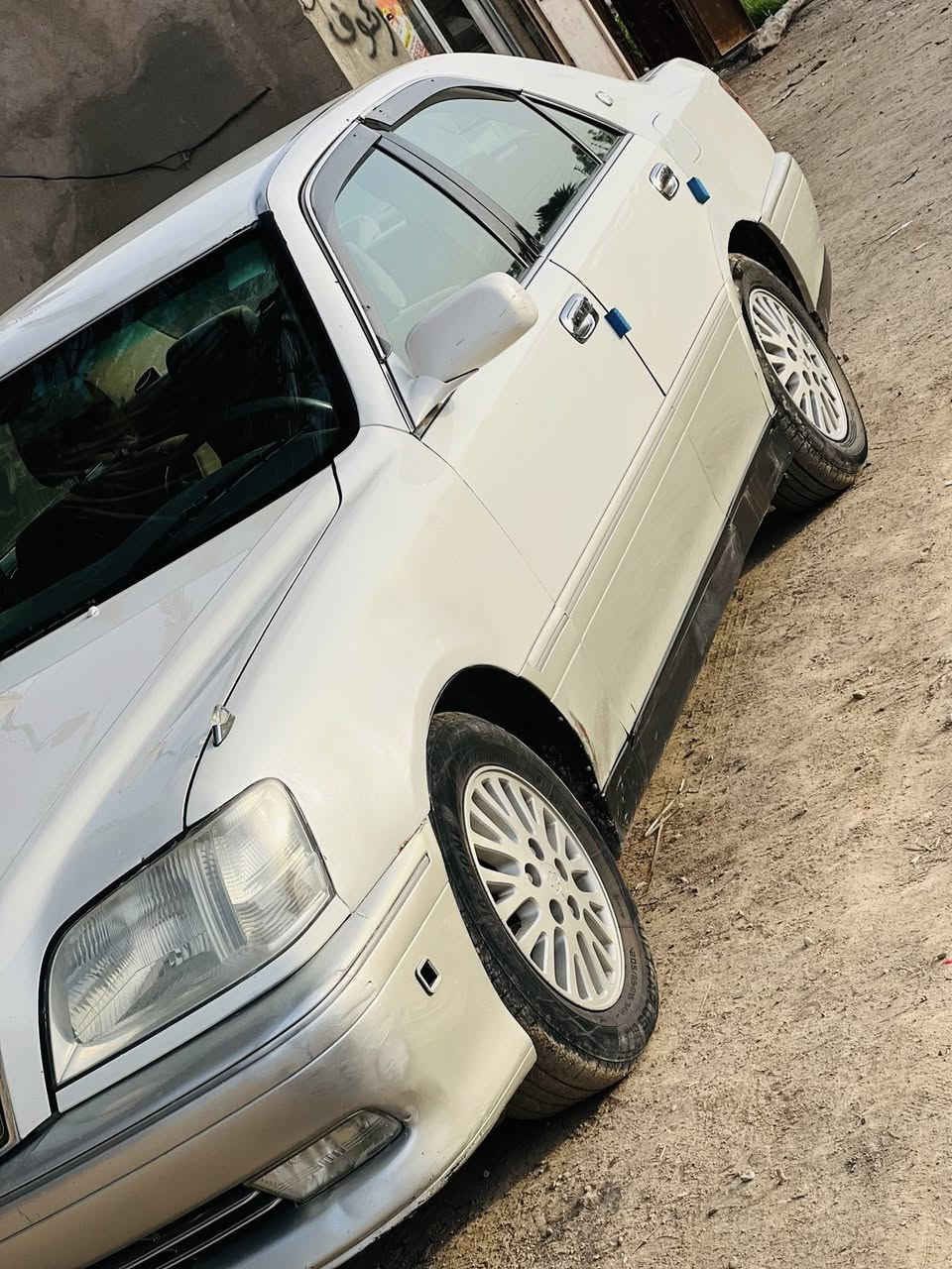 ملكة دخول جديد 
كصه جنطة متؤم رقم وسنويه طبق الاصل شرط الحسابة مكينة وكير ديفور الكبير دكمتين سيترن كهربائي تخم تاير جديد حداديه جديده كهربائيات كله شغاله تبريد ثلج دواخل جديده سياره جاهزه وحلوه 
السعر 31 وبيه مجال بصيط 
مكان الشطره ***********
