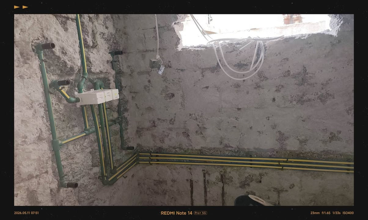 ***********
عملنا تاسيس صحيات عامه

