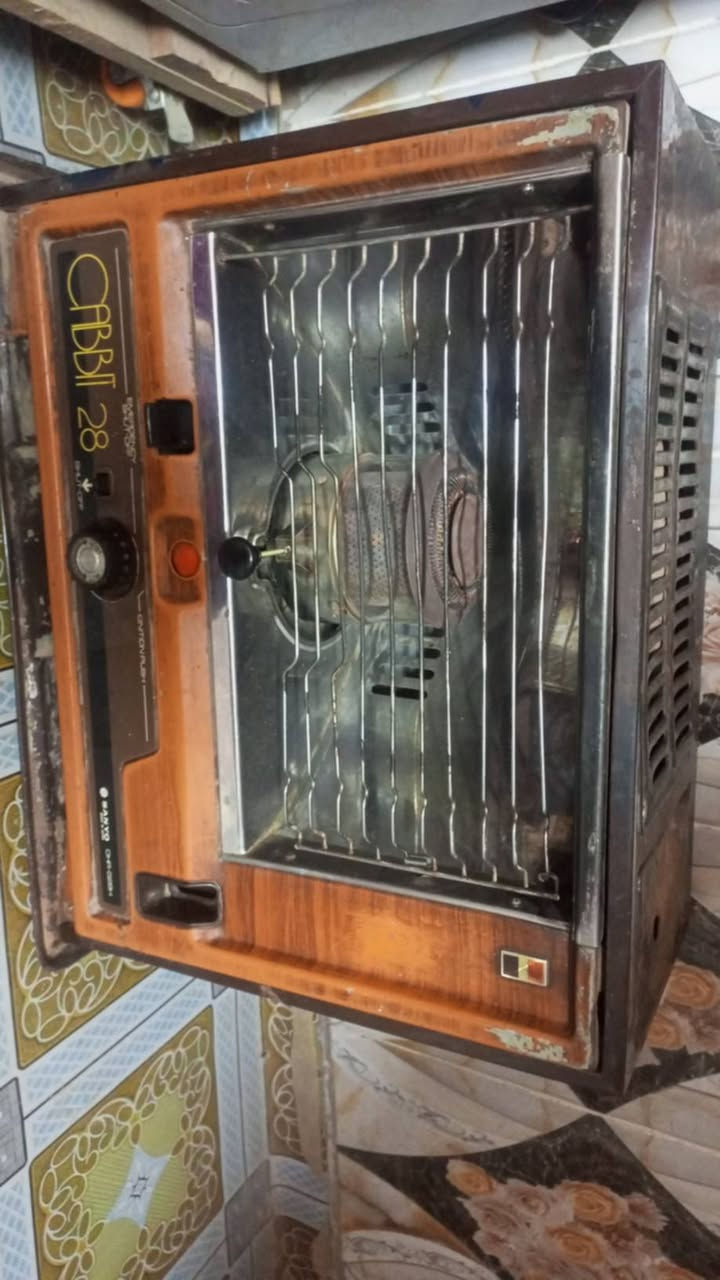 صوبة نفطية وتنور بعدة جديد للبيع السعر خاص ***********
